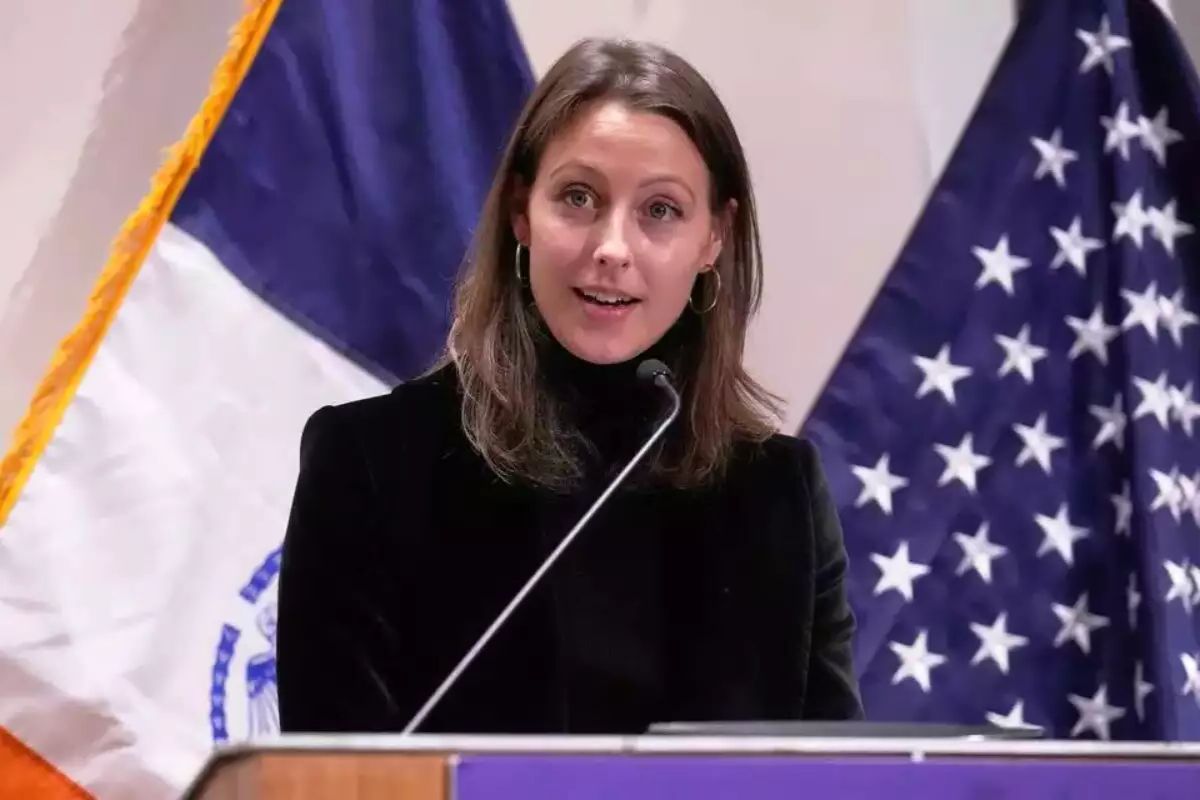 25 Facts About Elle BisgaardChurch 