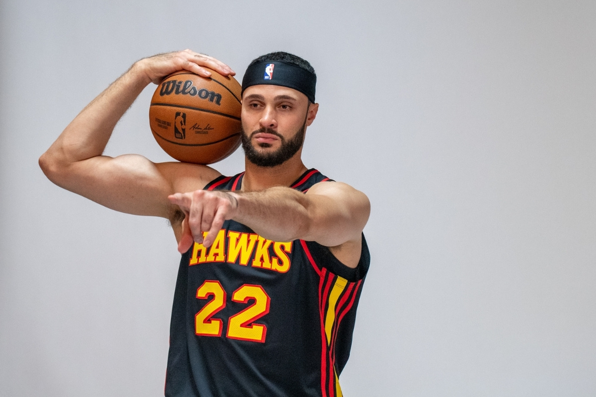 25 Facts About Larry Nance Jr 