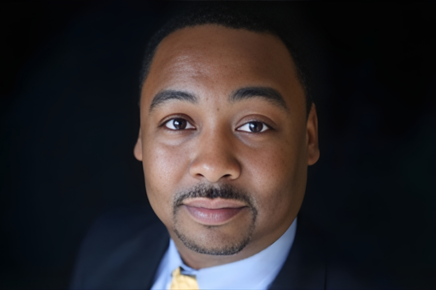 25 Facts About Lester Jones Of The Atlanta Hawks 