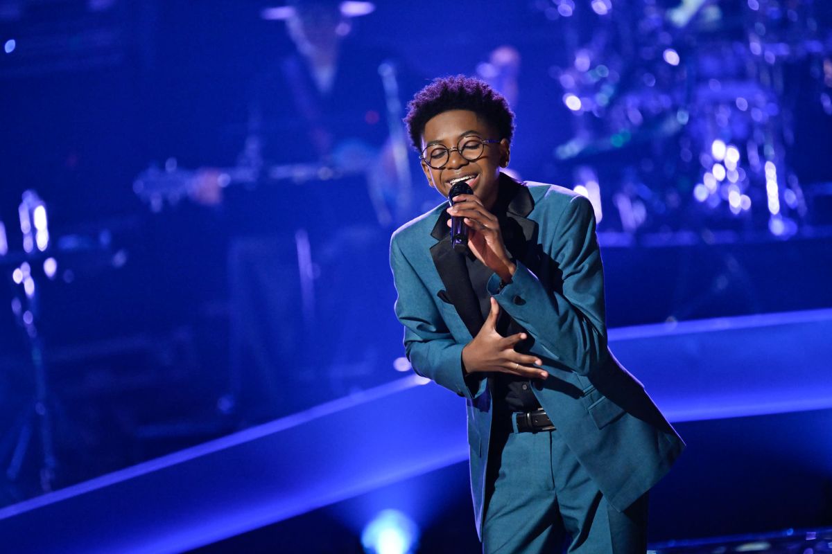 25 Facts About Max Chambers From The Voice 