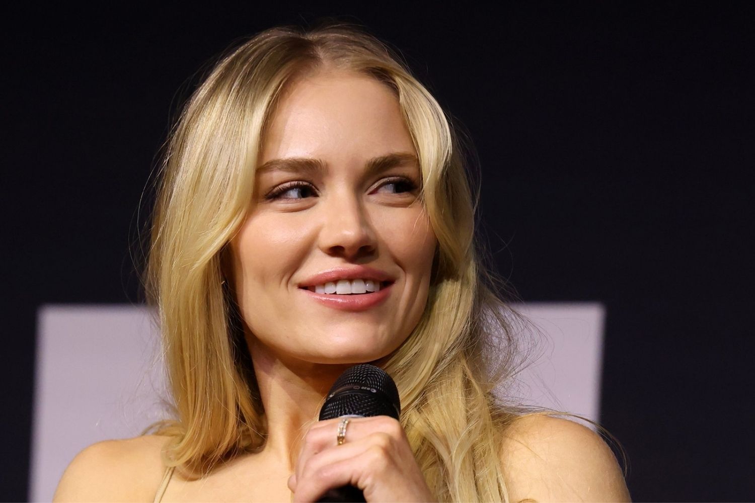 25 Facts About Michelle Randolph 