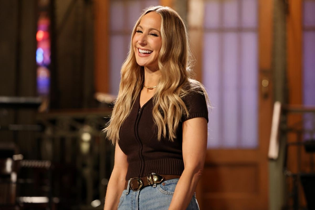 25 Facts About Nikki Glaser On SNL 