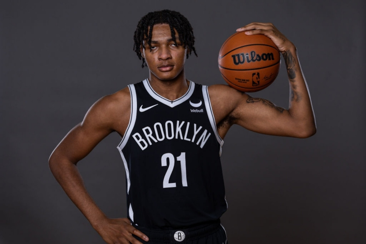 25 Facts About Noah Clowney 