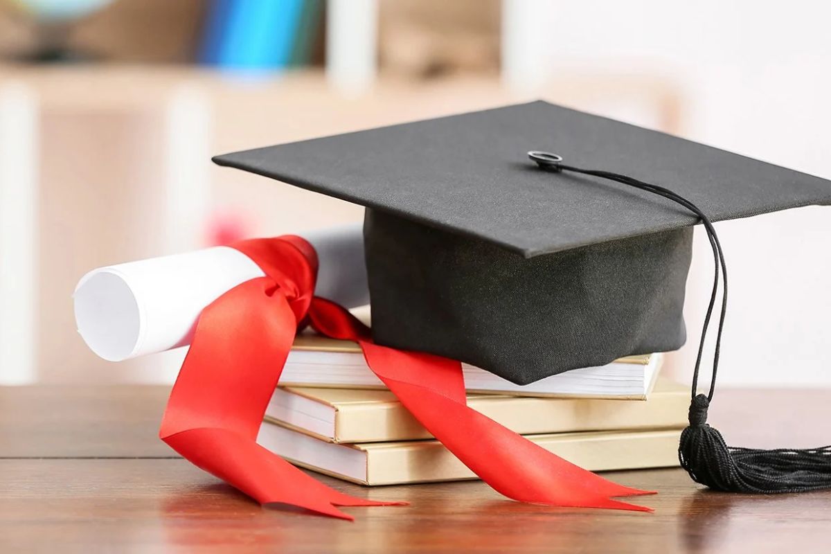 25-facts-about-scholars