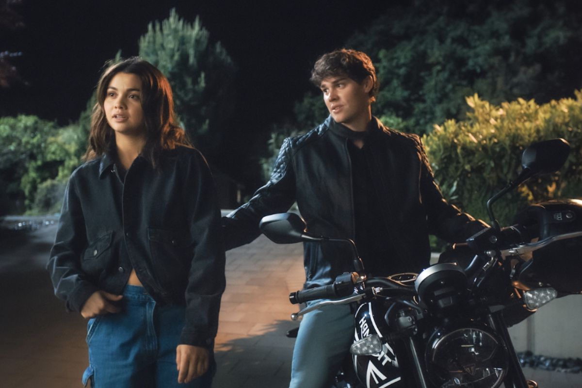 25 Facts About The Movie Sidelined 