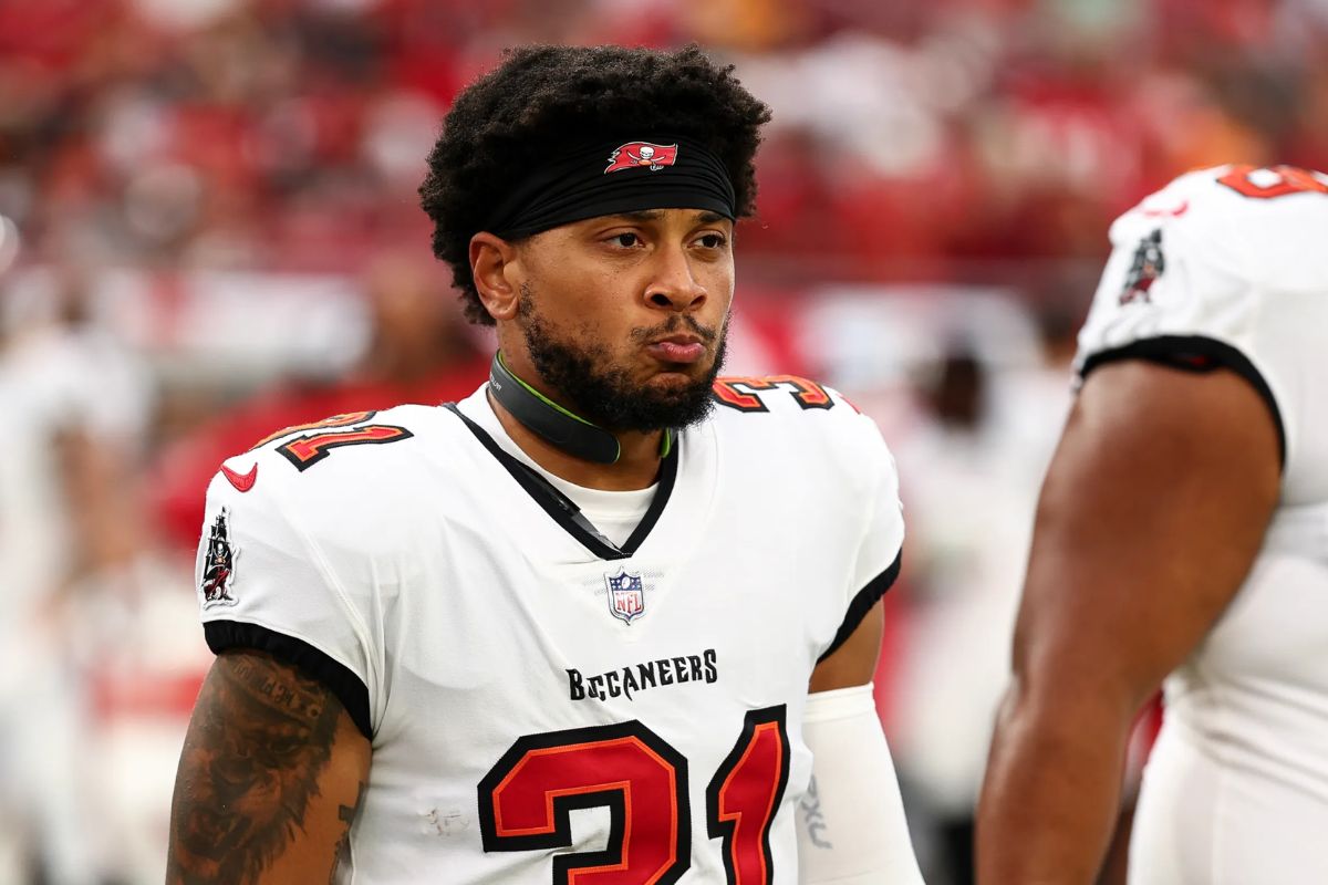 29 Facts About Antoine Winfield 