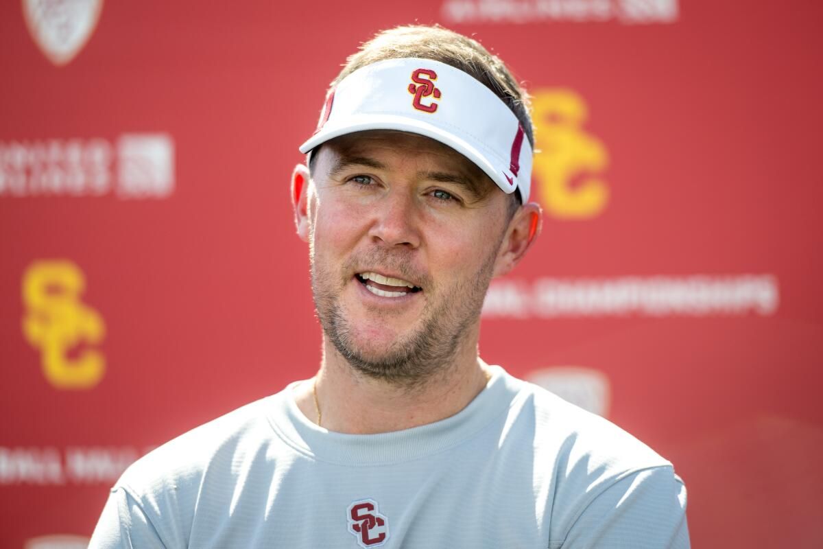 30 Facts About Lincoln Riley 