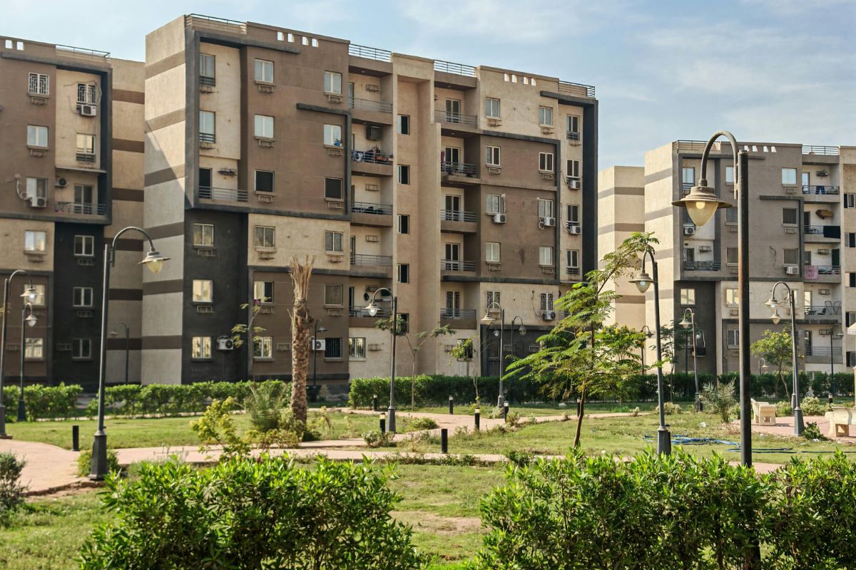 25 Facts About Apartment Complexes 