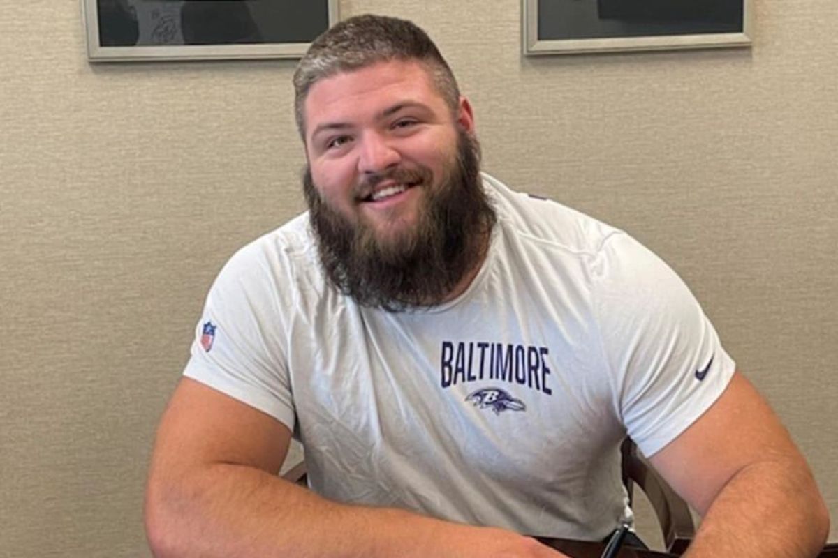 25 Facts About Ben Cleveland 