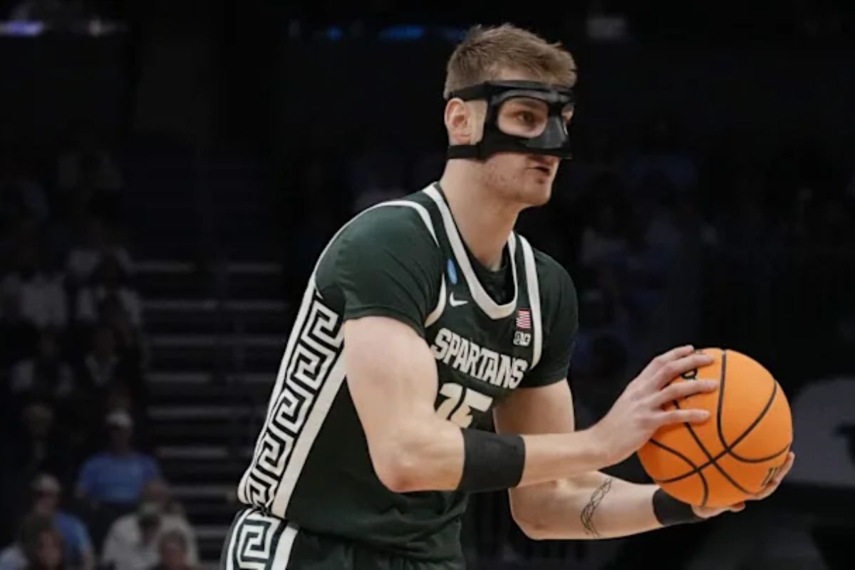 25 Facts About Carson Cooper 