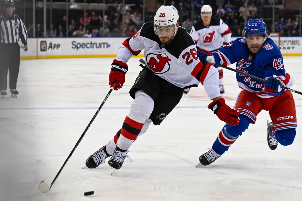 25 Facts About Conor Sheary 