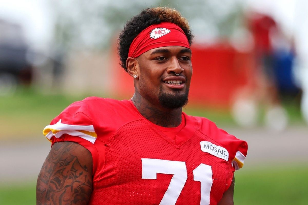 25 Facts About Josh Simmons 