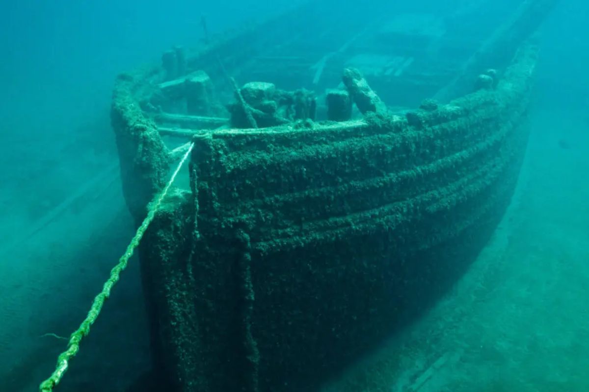 25 Facts About Lake Erie Shipwrecks 
