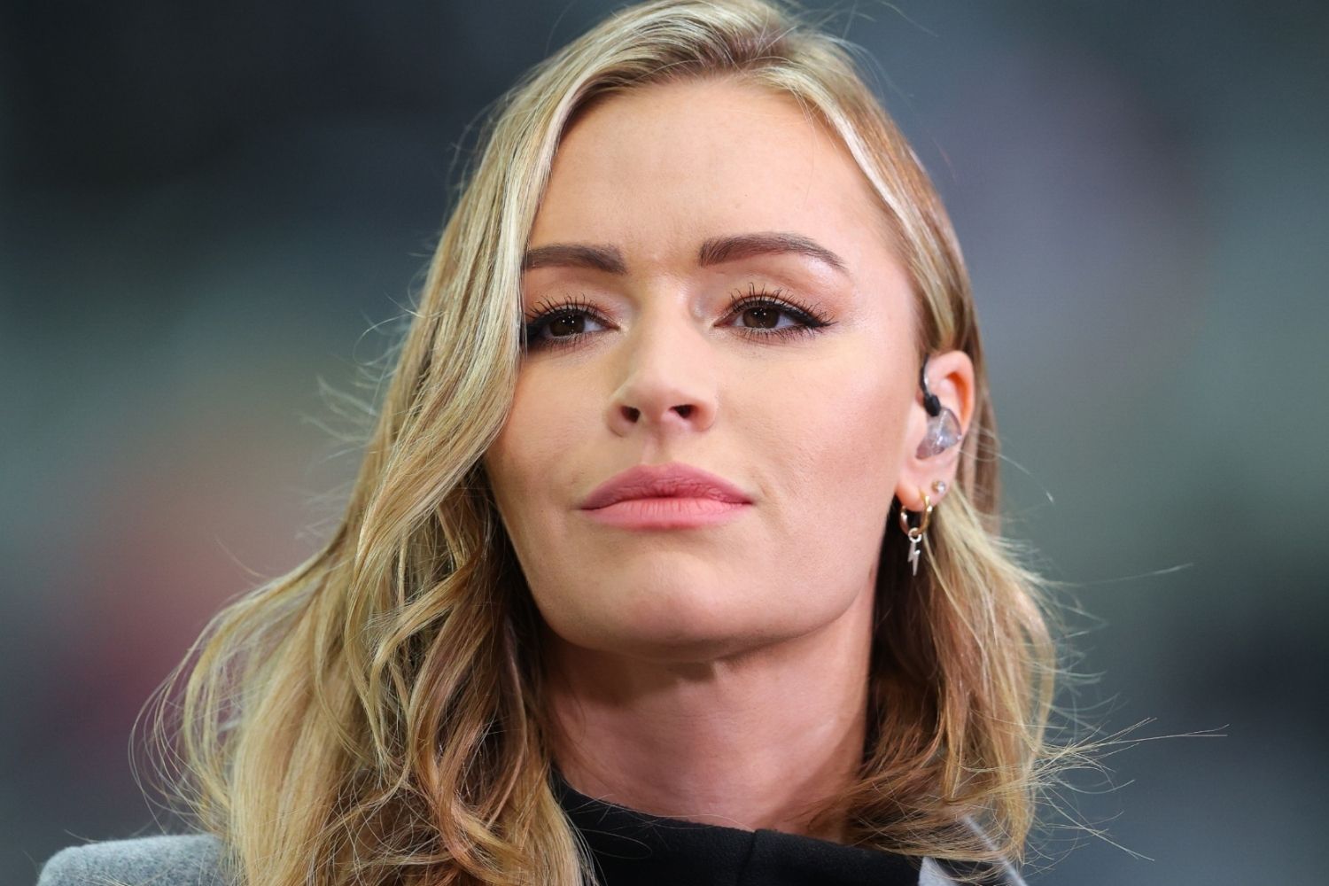 25 Facts About Laura Woods 