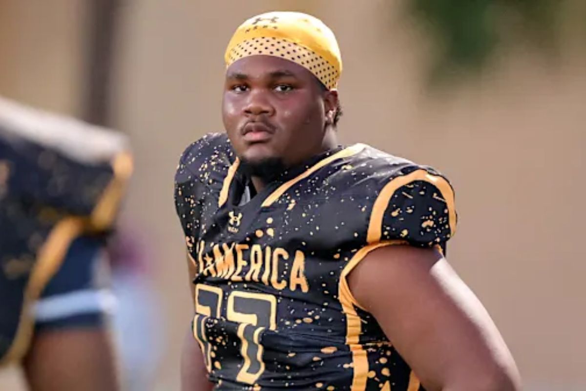 25-facts-about-micah-smith