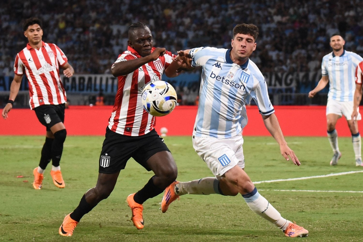 25 Facts About Racing Vs Estudiantes 