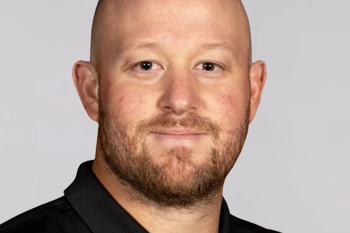 25 Facts About Rob Aurich 