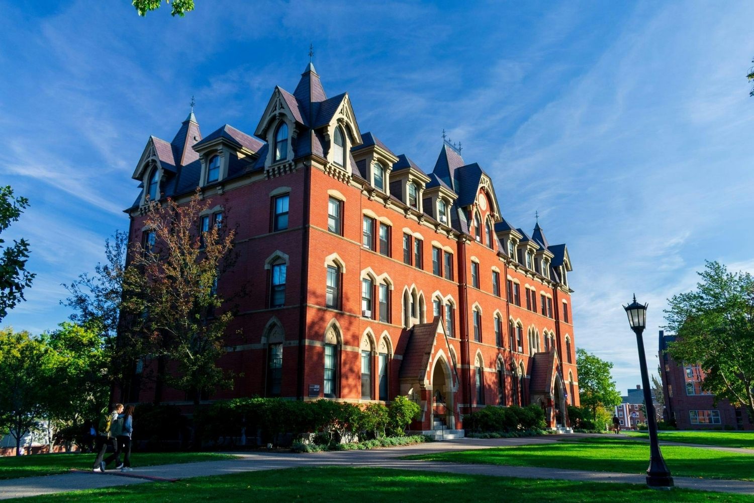 25 Facts About Tufts 