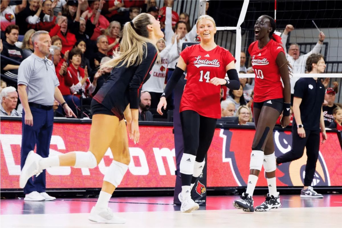 30 Facts About Louisville Volleyball 