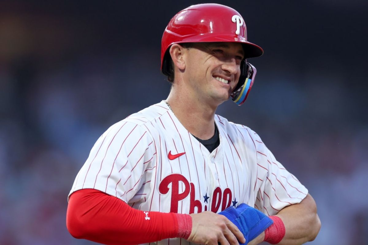 25 Facts About Austin Hays 