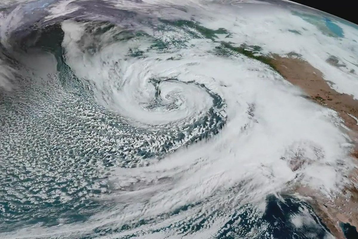 25 Facts About Bomb Cyclones 