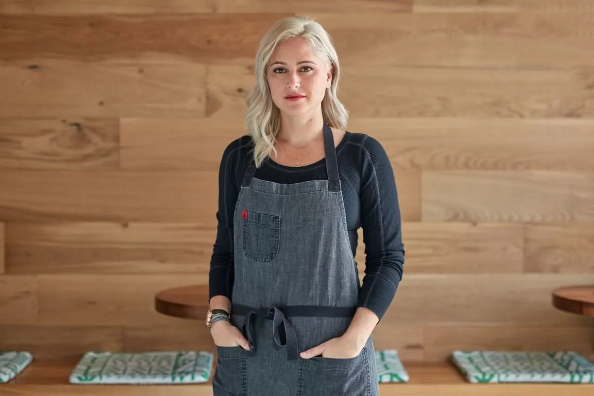 25 Facts About Brooke Williamson 