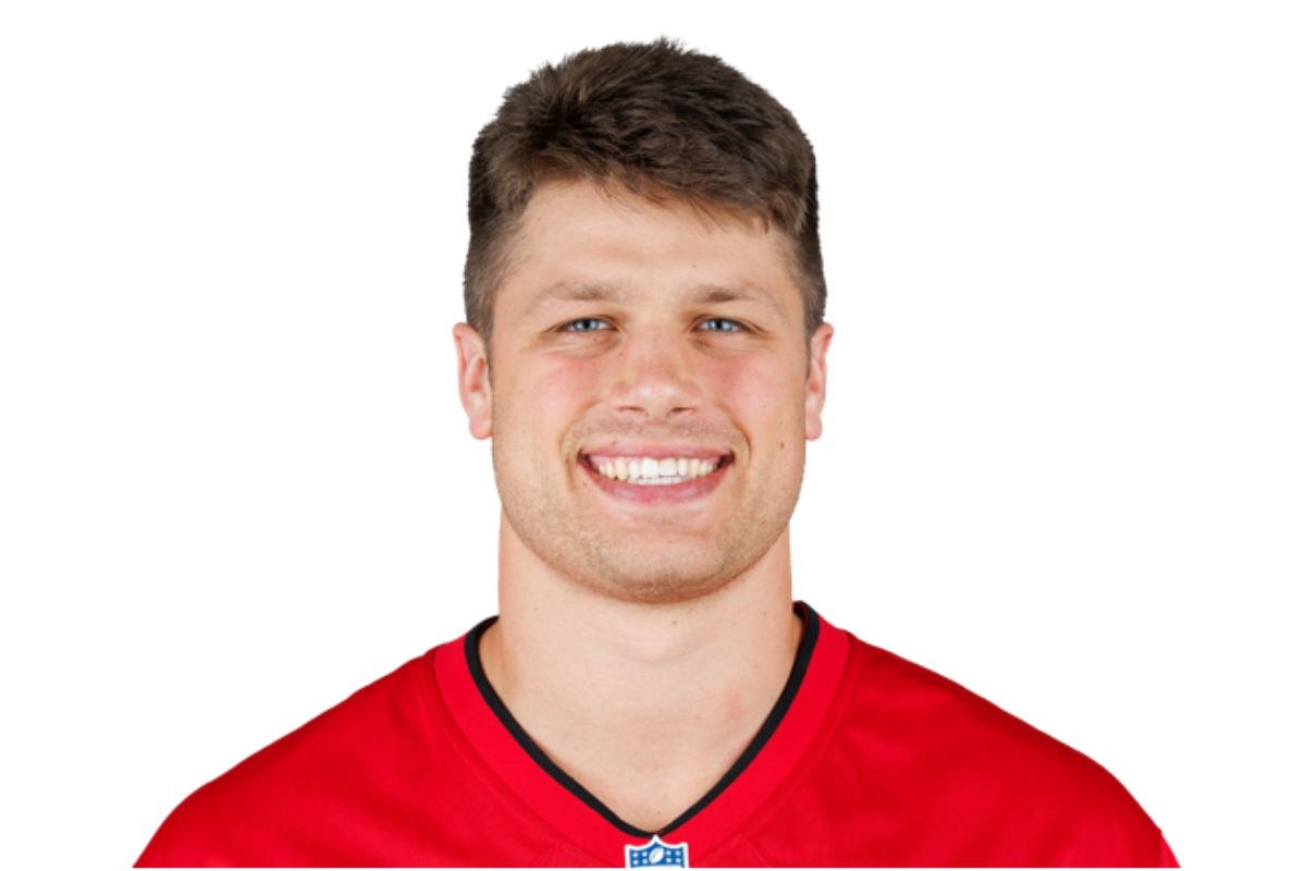 25 Facts About Cade Otton 