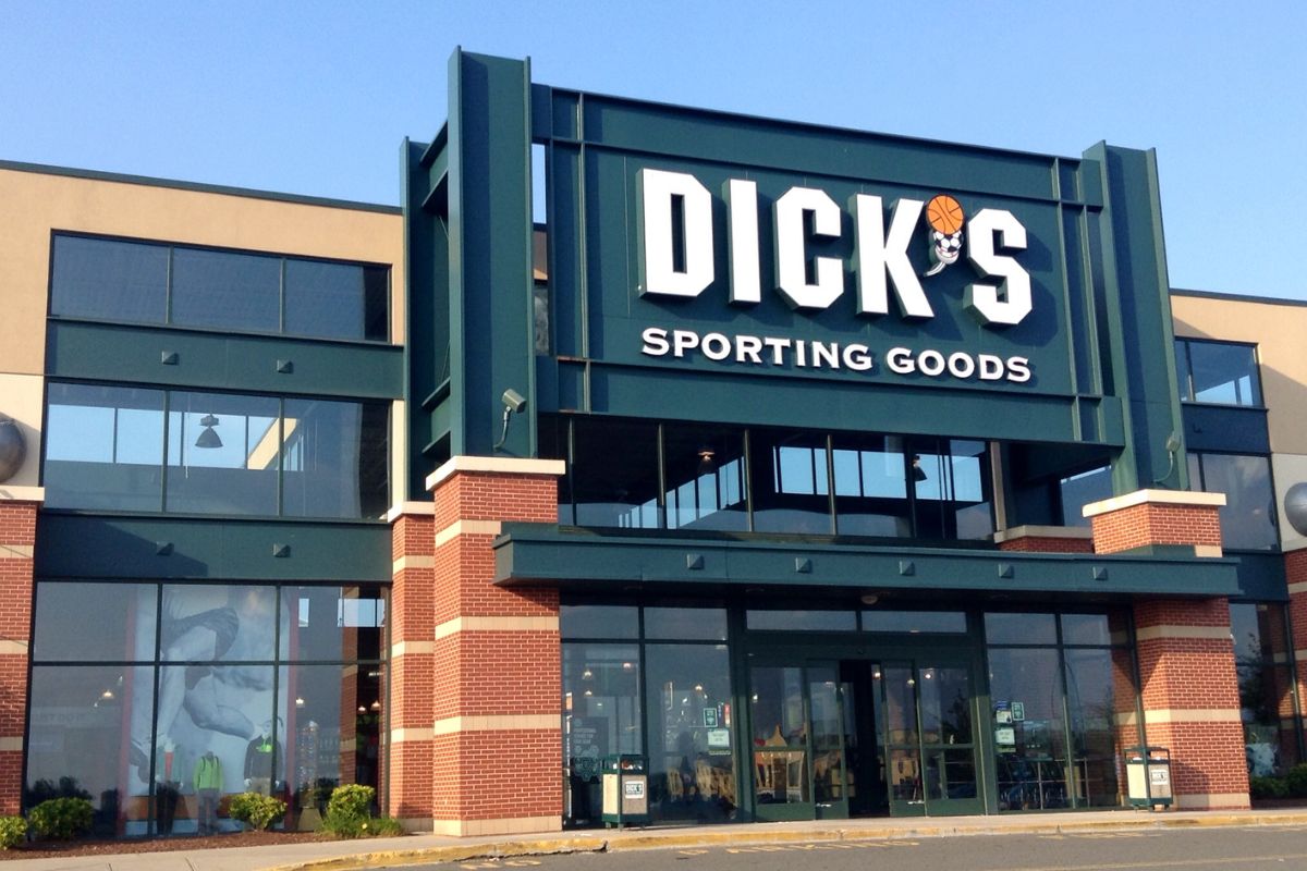 25 Facts About Dicks Sporting Goods 