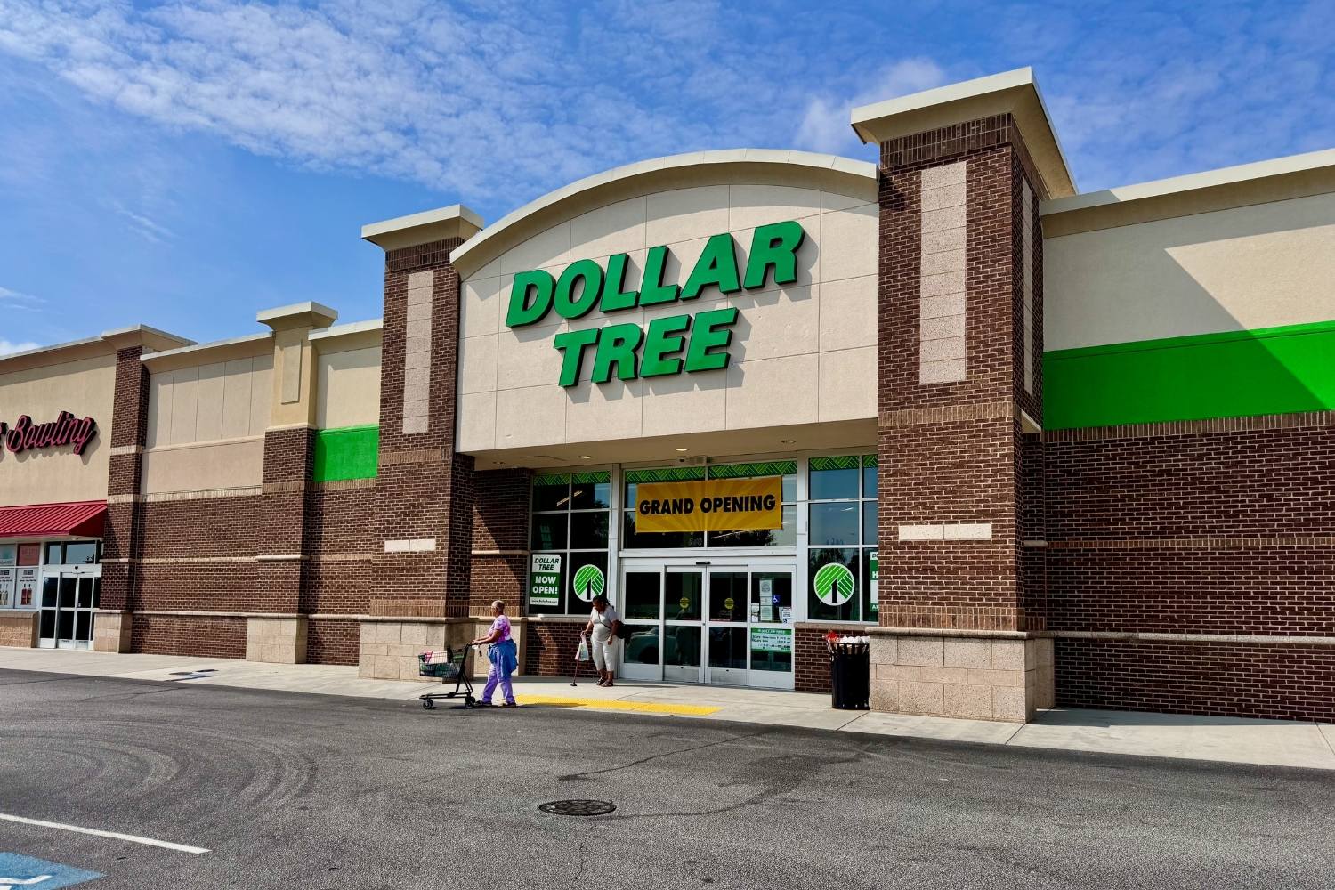 25-facts-about-dollar-tree