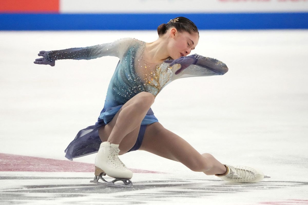 25 Facts About Isabeau Levito 