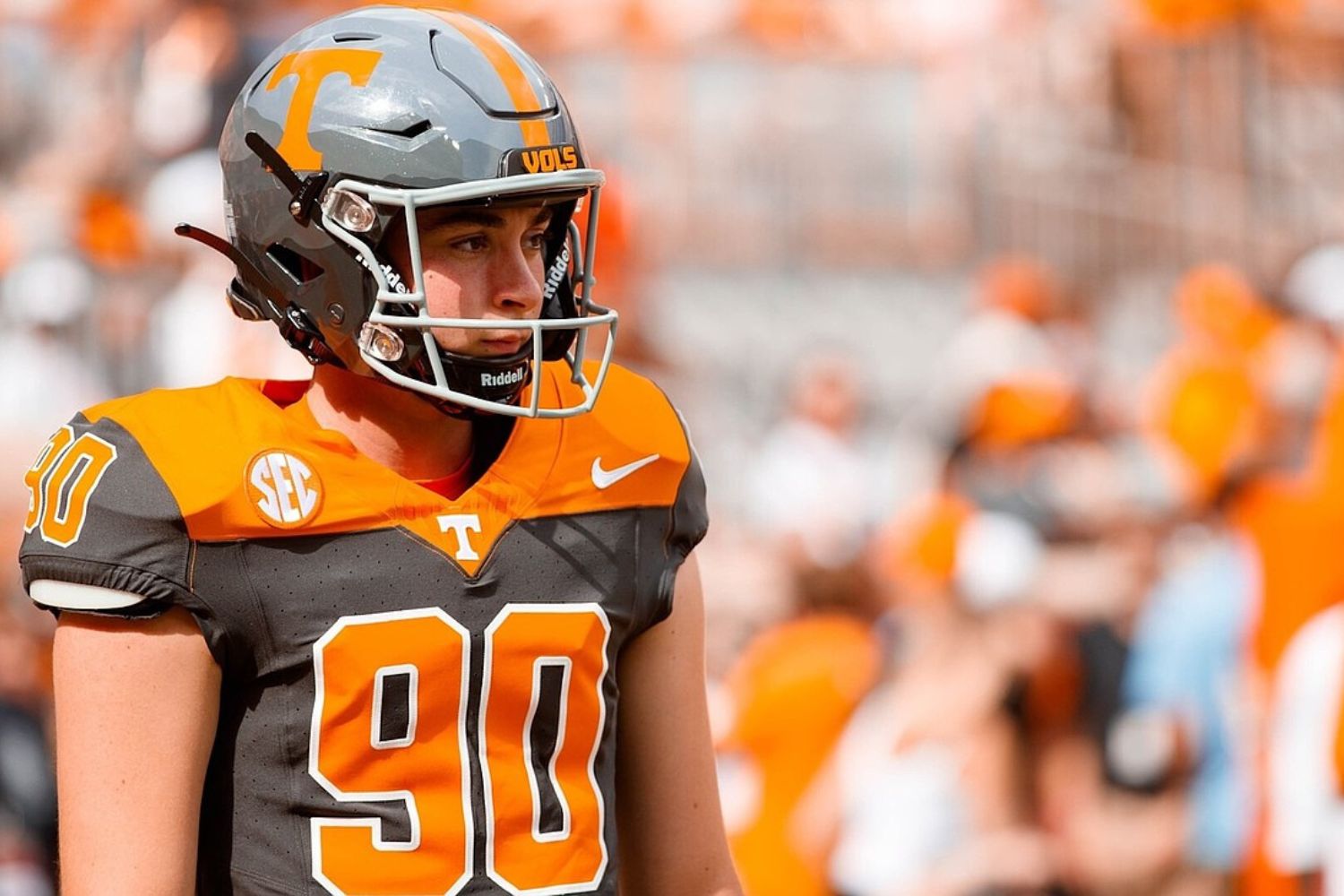 25 Facts About Max Gilbert 