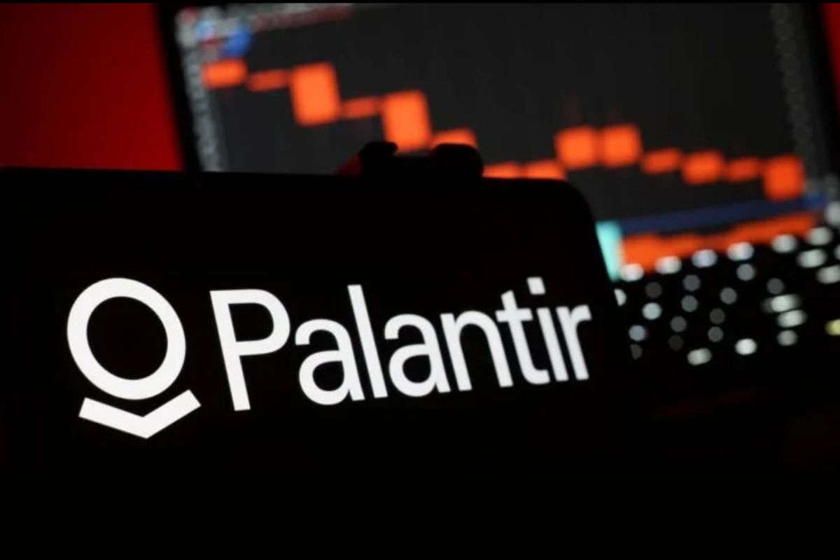 25 Facts About PLTR Stock 