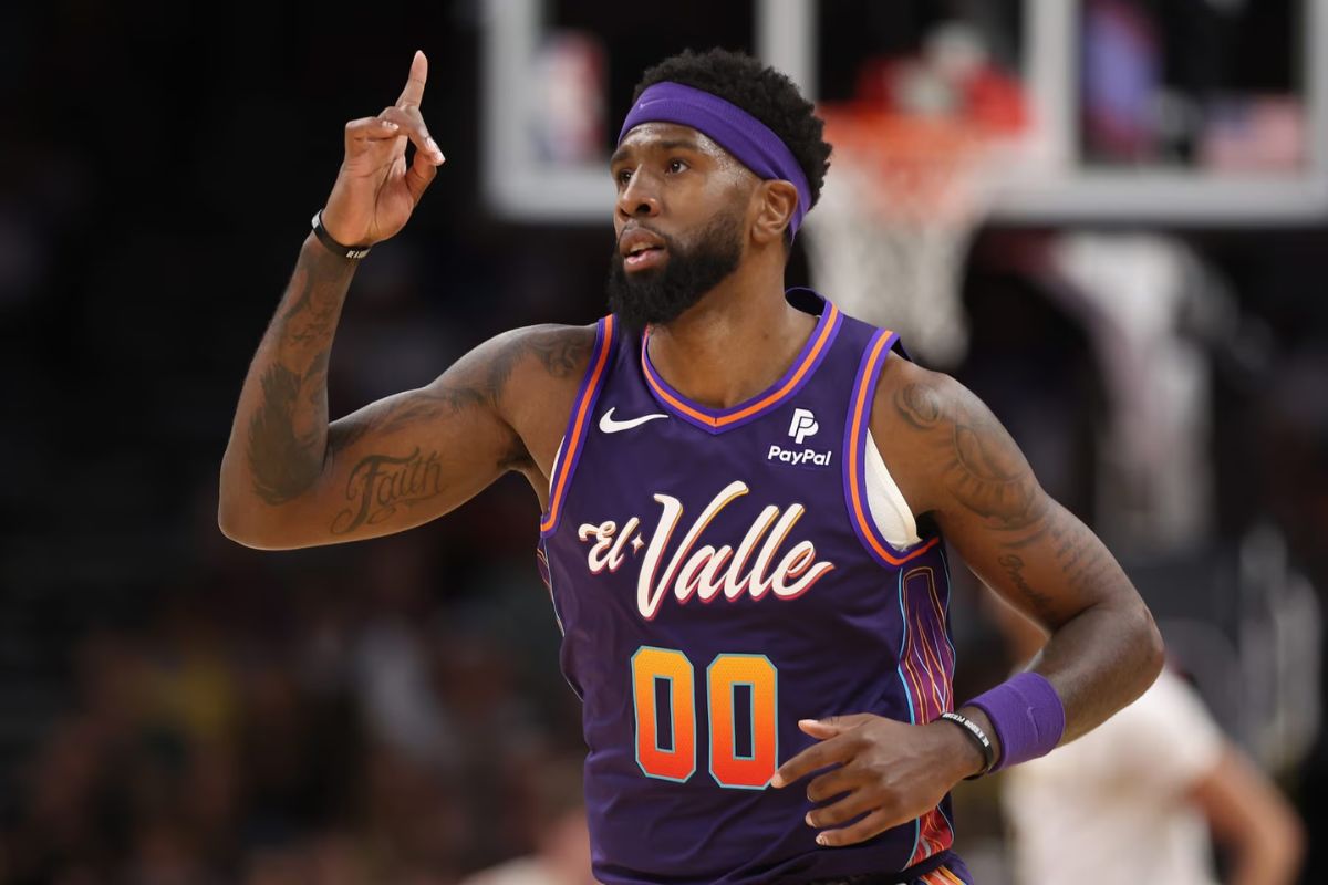 25 Facts About Royce ONeale 