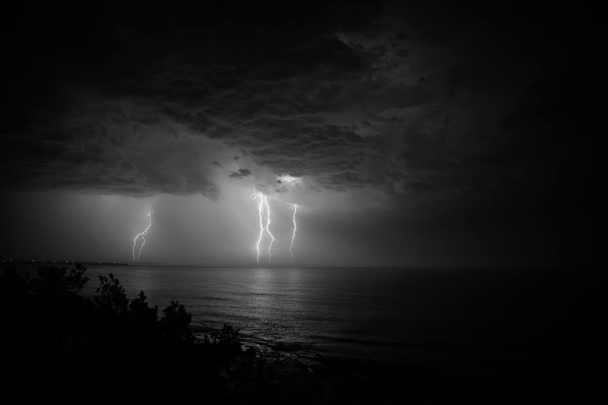 25 Facts About Storm Warnings 