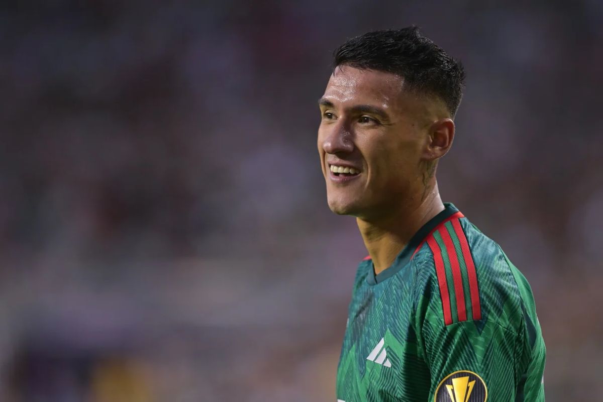 25 Facts About Uriel Antuna 