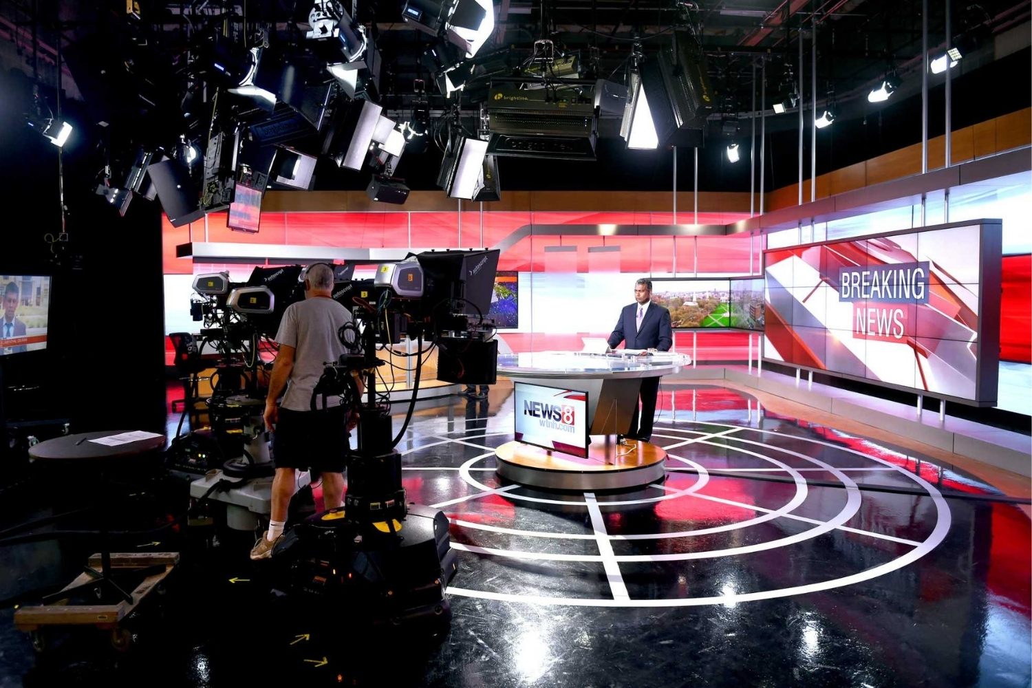 25 Facts About WTNH 