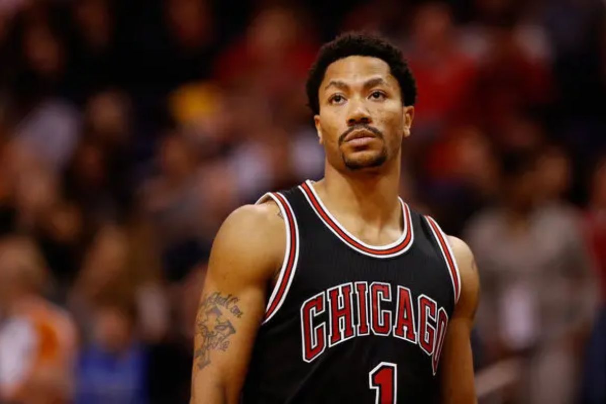 30 Facts About Derrick Rose 
